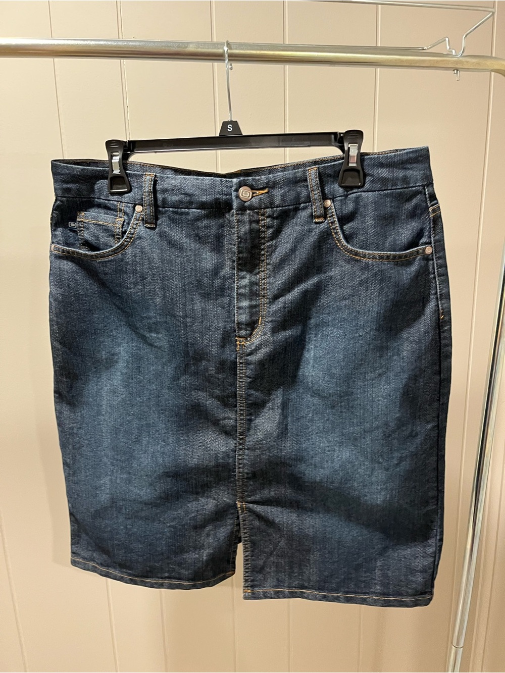 BandolinoBlu Dark Wash Denim Skirt